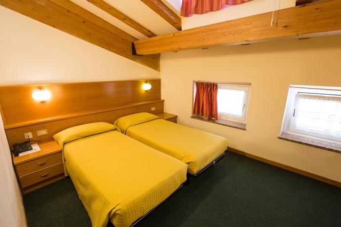 Imagen de la habitación del Hotel Fai. Foto 9