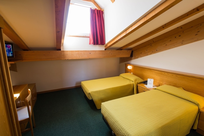 Imagen de la habitación del Hotel Fai. Foto 13