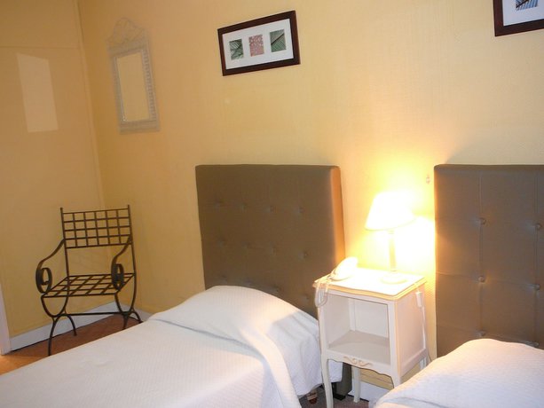 Imagen de la habitación del Hotel Faidherbe. Foto 10