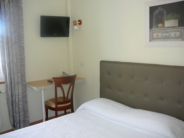 Imagen de la habitación del Hotel Faidherbe. Foto 11