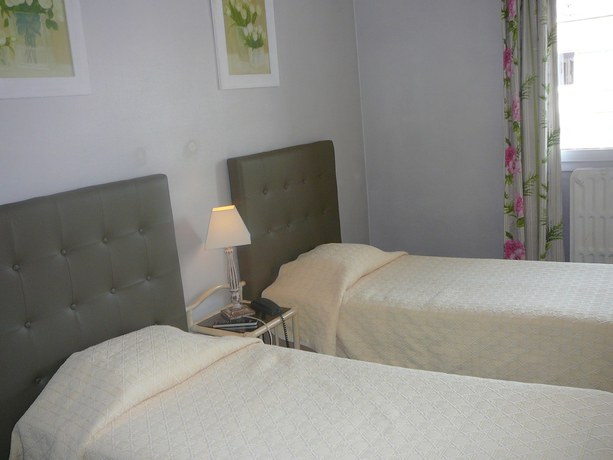 Imagen de la habitación del Hotel Faidherbe. Foto 17