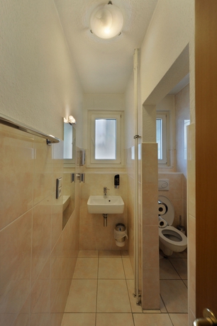 Imagen de la habitación del Hotel Fair Hotel Europaallee. Foto 9