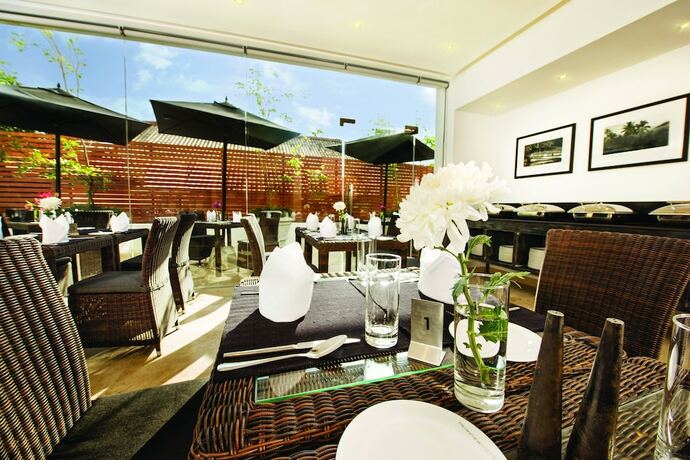 Imagen del bar/restaurante del Hotel Fair View Colombo. Foto 14