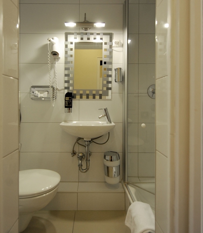 Imagen de la habitación del Hotel Fair Villa Diana Westend. Foto 11