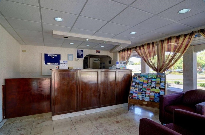 Imagen de los interiores del Hotel FairBridge Inn Express, Barrington. Foto 16