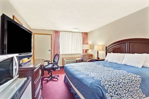 Imagen de la habitación del Hotel FairBridge Inn Express. Foto 3