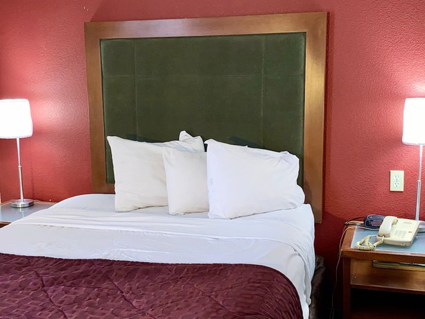 Imagen de la habitación del Hotel FairBridge Inn and Suites Fort Wayne. Foto 3