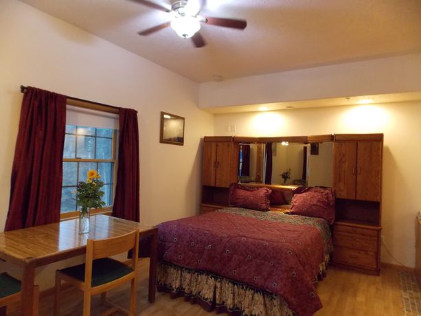 Imagen de la habitación del Hotel Fairbanks Extended Stay. Foto 16