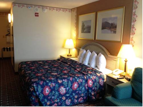 Imagen de la habitación del Hotel Fairbridge Cleveland East. Foto 4