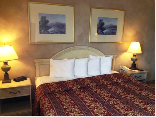 Imagen de la habitación del Hotel Fairbridge Cleveland East. Foto 5