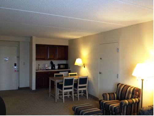 Imagen de la habitación del Hotel Fairbridge Cleveland East. Foto 10