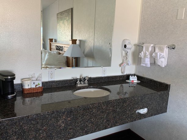 Imagen de la habitación del Hotel Fairbridge Inn And Suites Williston. Foto 10