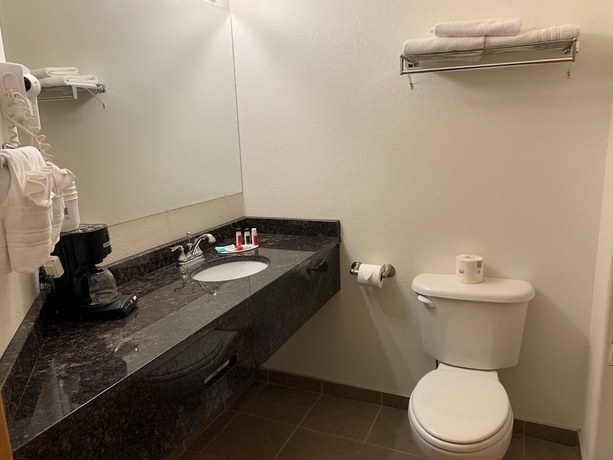 Imagen de la habitación del Hotel Fairbridge Inn And Suites Williston. Foto 14