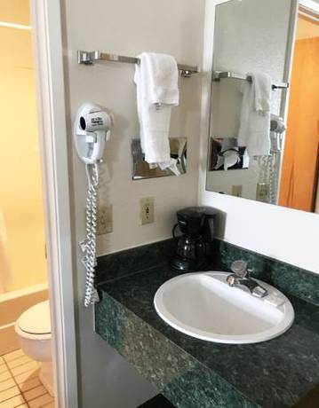Imagen de la habitación del Hotel Fairbridge Inn - Coeur D'alene. Foto 9
