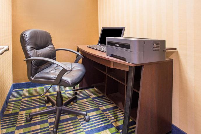 Imagen de la habitación del Hotel Fairbridge Inn Express Buffalo Airport Williamsville. Foto 4