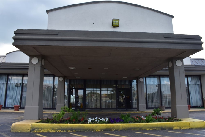 Imagen de los interiores del Hotel Fairbridge Inn Express Melrose Park. Foto 17