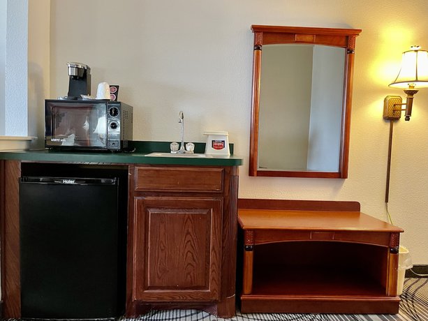 Imagen de la habitación del Hotel Fairbridge Inn and Suites Cleburne. Foto 15