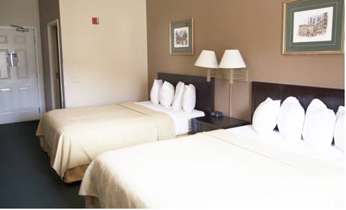 Imagen de la habitación del Hotel Fairbridge Inn and Suites. Foto 6
