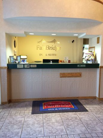 Imagen de los interiores del Hotel Fairbridge Inn and Suites, Miles City. Foto 19