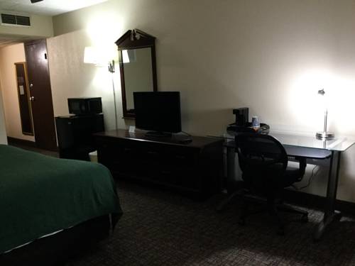 Imagen de la habitación del Hotel Fairbridge Inn and Suites Poconos. Foto 3
