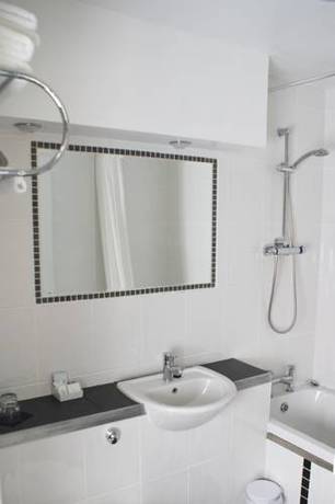 Imagen de la habitación del Hotel Fairburn. Foto 9