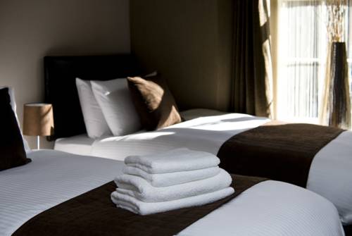 Imagen de la habitación del Hotel Fairburn. Foto 10