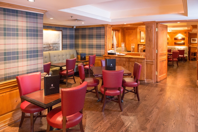 Imagen del bar/restaurante del Hotel Fairfax At Embassy Row. Foto 3