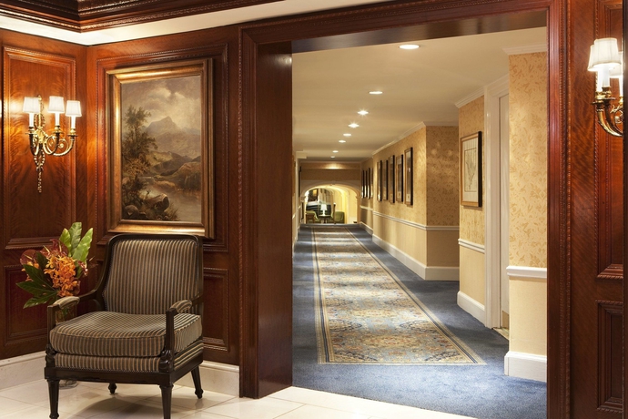 Imagen de los interiores del Hotel Fairfax At Embassy Row. Foto 15