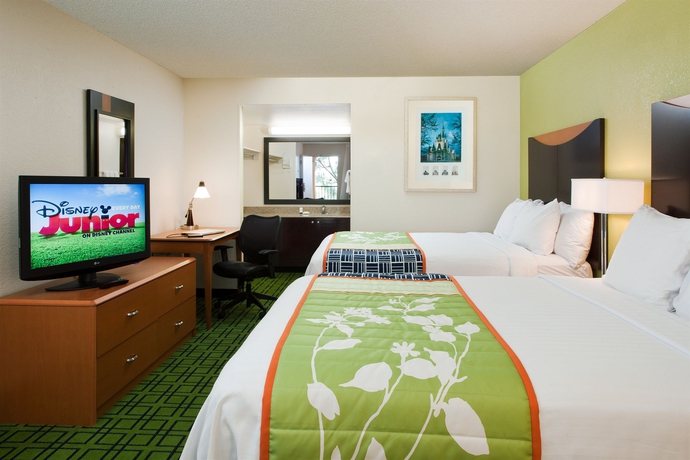 Imagen de la habitación del Hotel Fairfield By Marriott Anaheim Resort. Foto 4