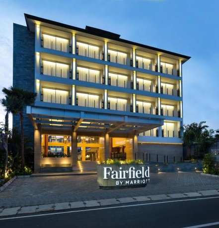 Imagen general del Hotel Fairfield By Marriott Bali Legian - Chse Certified. Foto 1