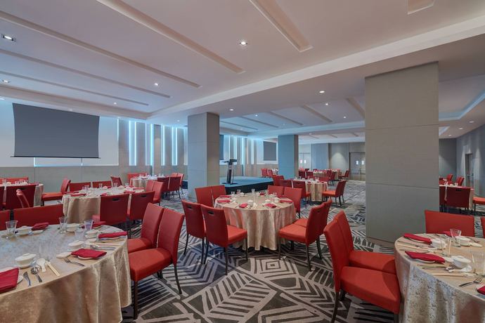 Imagen de los interiores del Hotel Fairfield By Marriott Bintulu Paragon. Foto 17