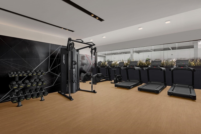 Imagen de los interiores del Hotel Fairfield By Marriott Cebu Mandaue City. Foto 16