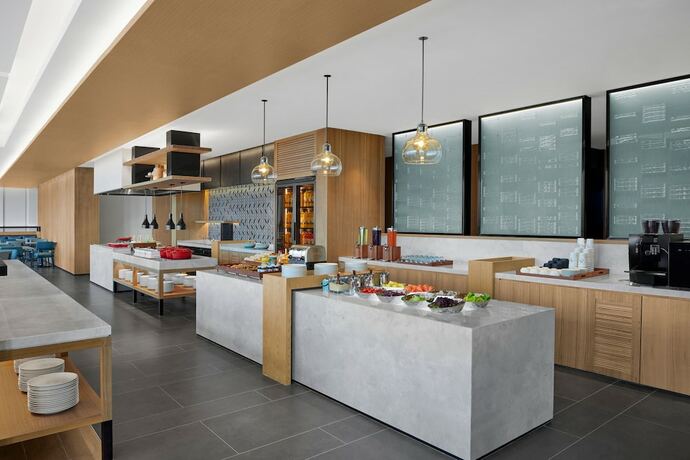 Imagen del bar/restaurante del Hotel Fairfield By Marriott Changzhou Jintan. Foto 11