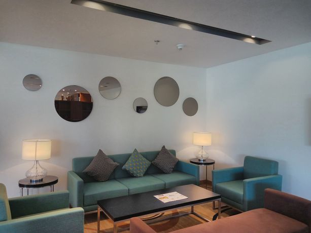 Imagen de los interiores del Hotel Fairfield By Marriott Coimbatore. Foto 7