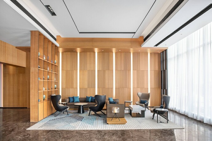 Imagen de los interiores del Hotel Fairfield By Marriott Guiyang Guanshanhu. Foto 17