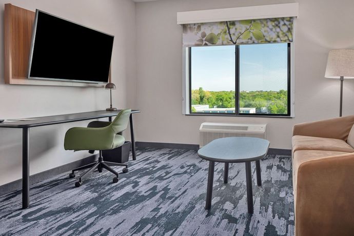 Imagen de la habitación del Hotel Fairfield By Marriott Inn And Suites Corinth South Denton Area. Foto 6