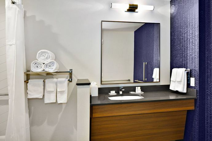 Imagen de la habitación del Hotel Fairfield By Marriott Inn And Suites Deerfield Beach Boca Raton. Foto 3