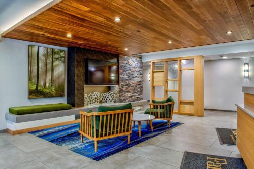 Imagen de los interiores del Hotel Fairfield By Marriott Inn & Suites Cortland. Foto 9