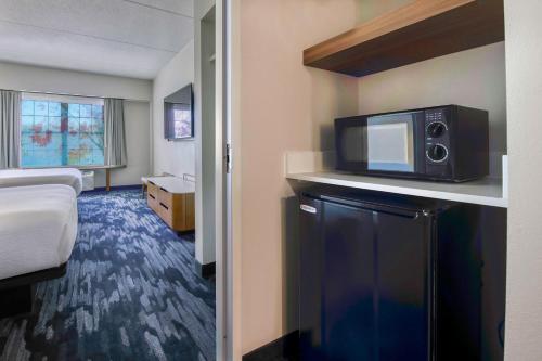 Imagen de la habitación del Hotel Fairfield By Marriott Inn & Suites Cortland. Foto 7