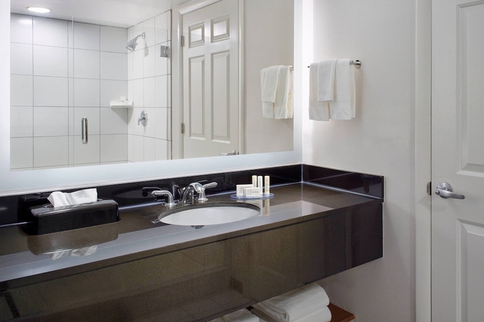 Imagen de la habitación del Hotel Fairfield By Marriott Inn and Suites Asheville Outlets. Foto 5