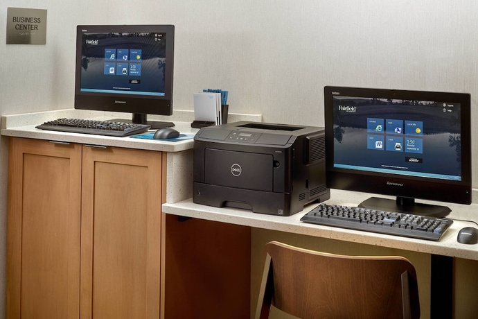 Imagen de los interiores del Hotel Fairfield By Marriott Inn and Suites Asheville Outlets. Foto 14