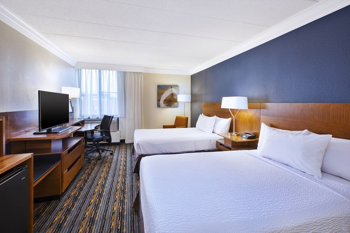 Imagen de la habitación del Hotel Fairfield By Marriott Inn and Suites Herndon Reston. Foto 8
