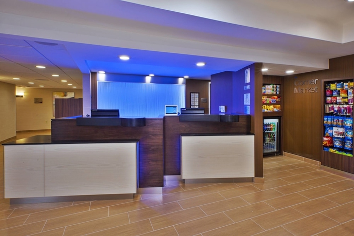 Imagen de los interiores del Hotel Fairfield By Marriott Inn and Suites Herndon Reston. Foto 18