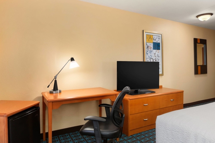 Imagen de la habitación del Hotel Fairfield By Marriott Inn and Suites Houston North/cypress Station. Foto 4