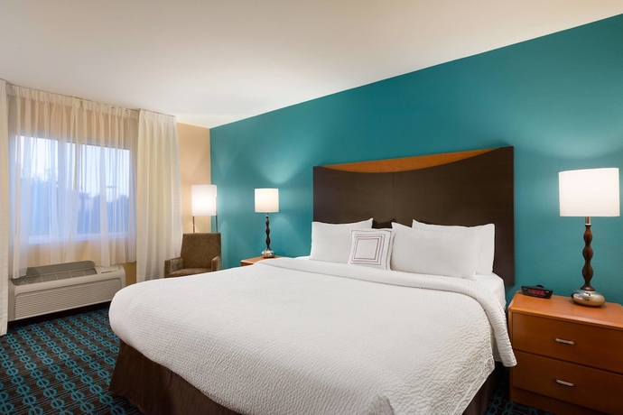 Imagen de la habitación del Hotel Fairfield By Marriott Inn and Suites Houston North/cypress Station. Foto 5