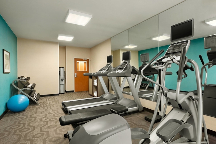 Imagen de los interiores del Hotel Fairfield By Marriott Inn and Suites Houston North/cypress Station. Foto 17
