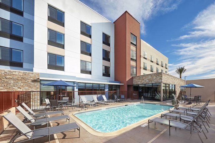 Imagen general del Hotel Fairfield By Marriott Inn and Suites Indio Coachella Valley. Foto 2