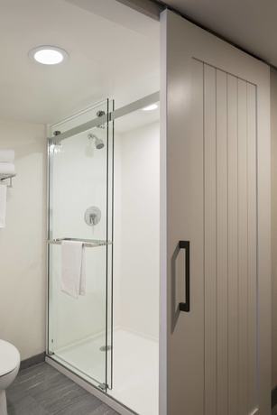 Imagen de la habitación del Hotel Fairfield By Marriott Inn and Suites Providence Airport Warwick. Foto 9