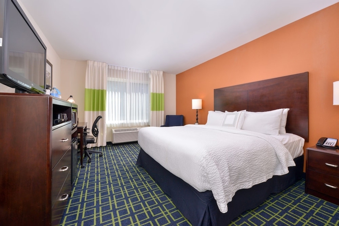 Imagen de la habitación del Hotel Fairfield By Marriott Inn and Suites Tacoma Puyallup. Foto 7