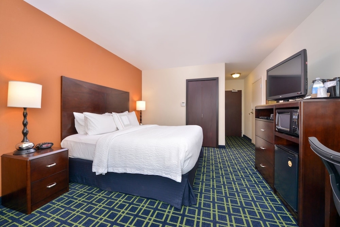 Imagen de la habitación del Hotel Fairfield By Marriott Inn and Suites Tacoma Puyallup. Foto 8